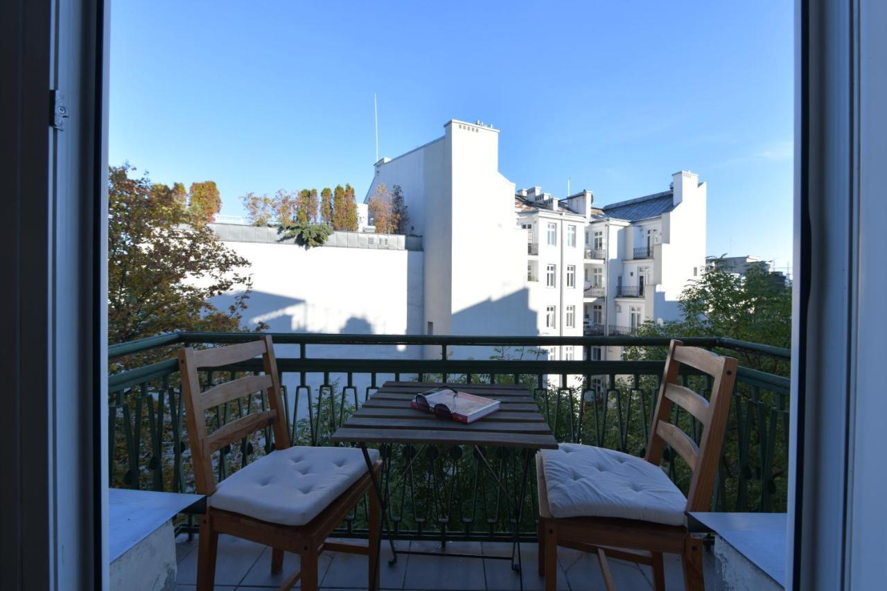 Wilcza 3 - Apartament Dla 4 Osob - 260M Do Ambasady Usa - Duzy Balkon Od Strony Dziedzinca - Wifi - Good Apartments Варшава Екстериор снимка